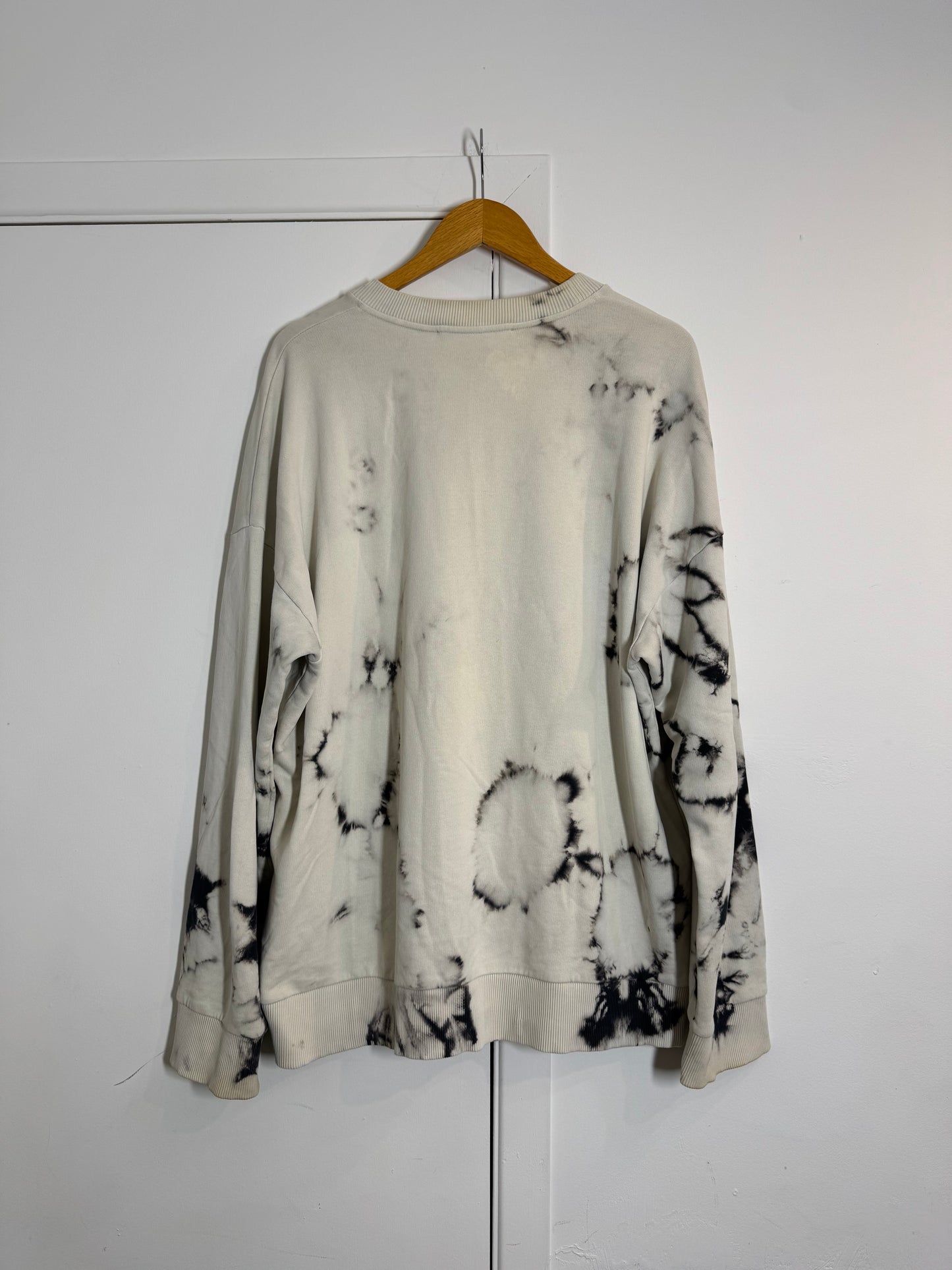 Stella McCartney "Save The Amazon Save The Planet" Sweatshirt